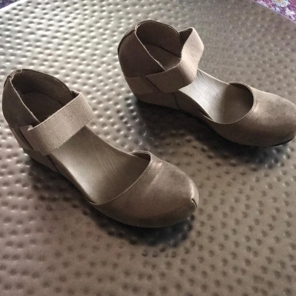 Tan to gold wedges ( Belk)